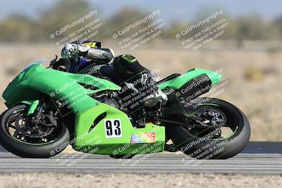 media/Dec-07-2025-CVMA (Sun) [[3e7d2de5dc]]/Race 4-Supersport Middleweight/